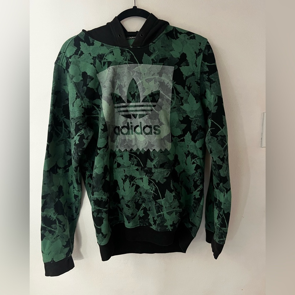 Adidas Poison Ivy League black/green hoodie, size S. Very soft, great condition